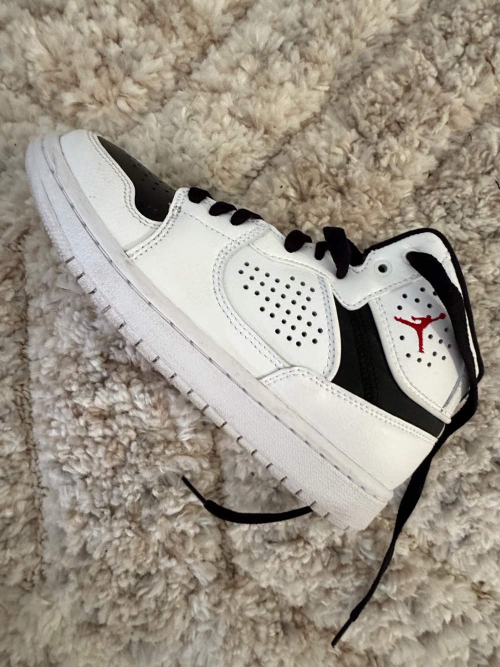 🔥🔥 Jordan Access size 4.5Y ! 🔥🔥